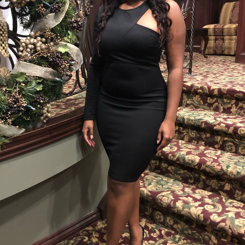 AX Paris Semi-Formal One-Shoulder Dress